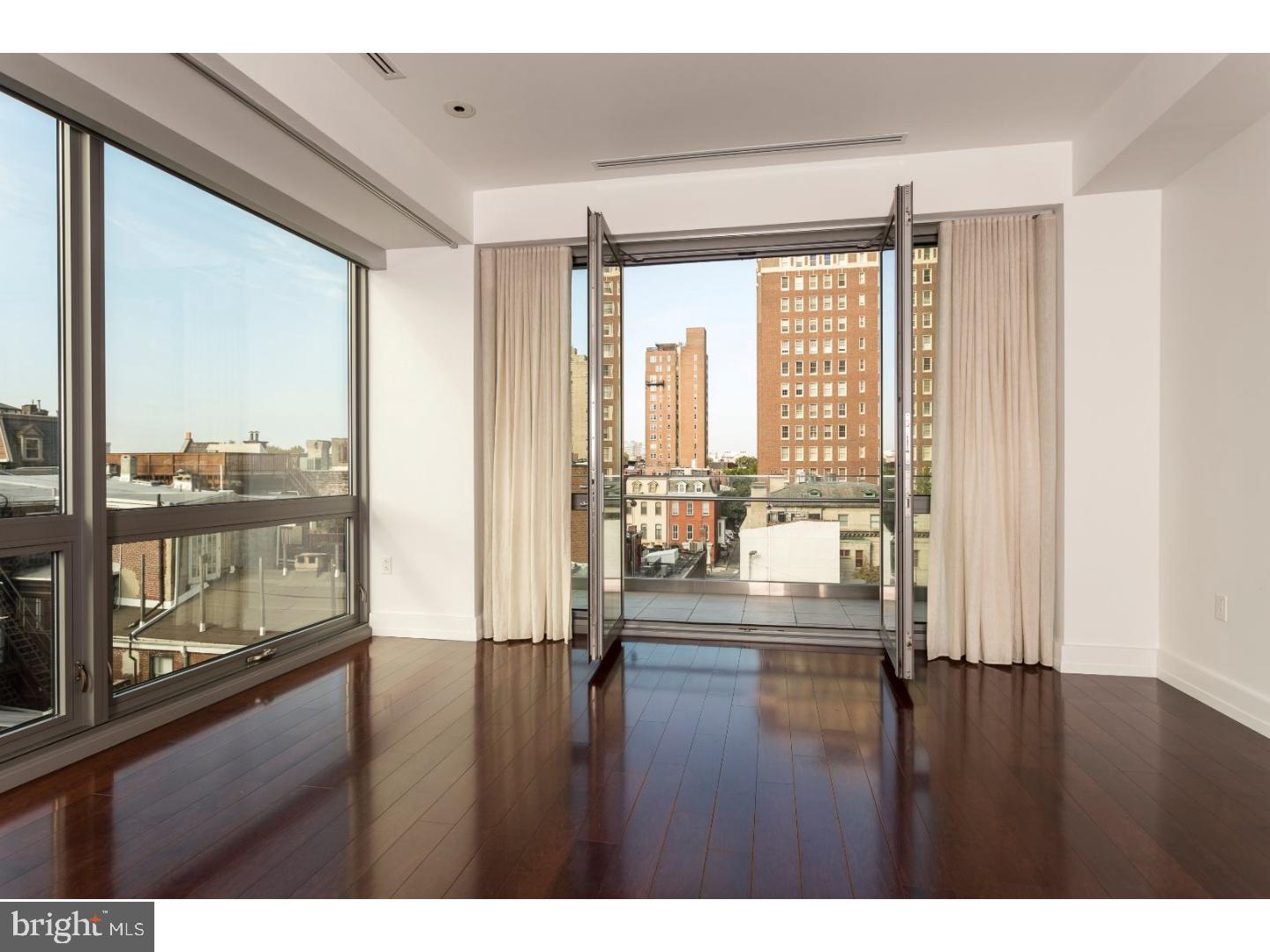 1706 Rittenhouse Square, Unit 402 Philadelphia, PA 19103 - Photo 10 of 20 Living Room