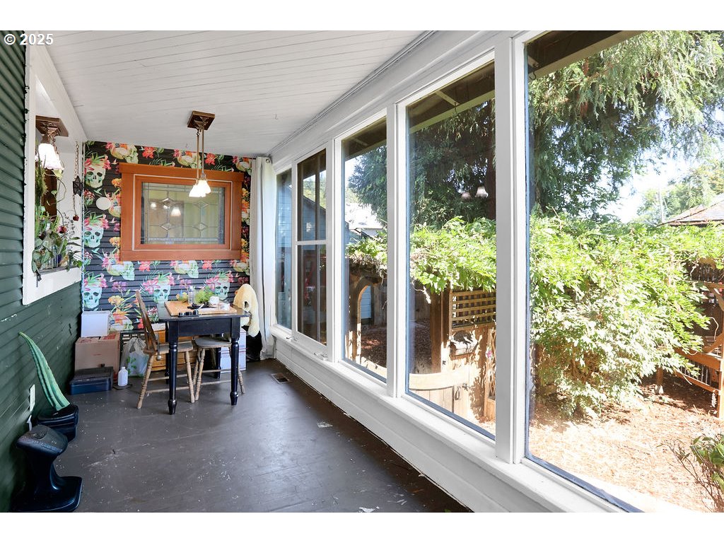 1132 Ash Avenue Cottage Grove, OR 97424 - Photo 17 of 48