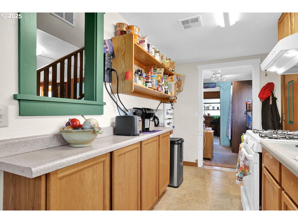 1132 Ash Avenue Cottage Grove, OR 97424 - Photo 34 of 48