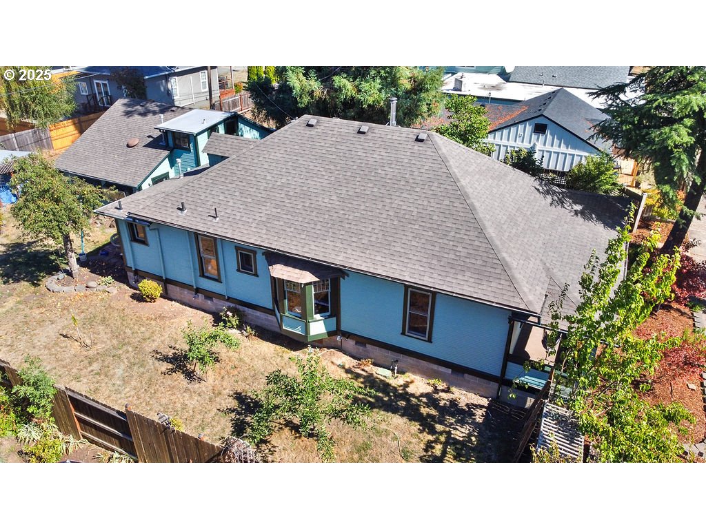 1132 Ash Avenue Cottage Grove, OR 97424 - Photo 44 of 48