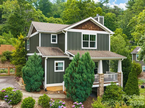 $725,000 | 80 Bassett Road, Asheville, NC 28804