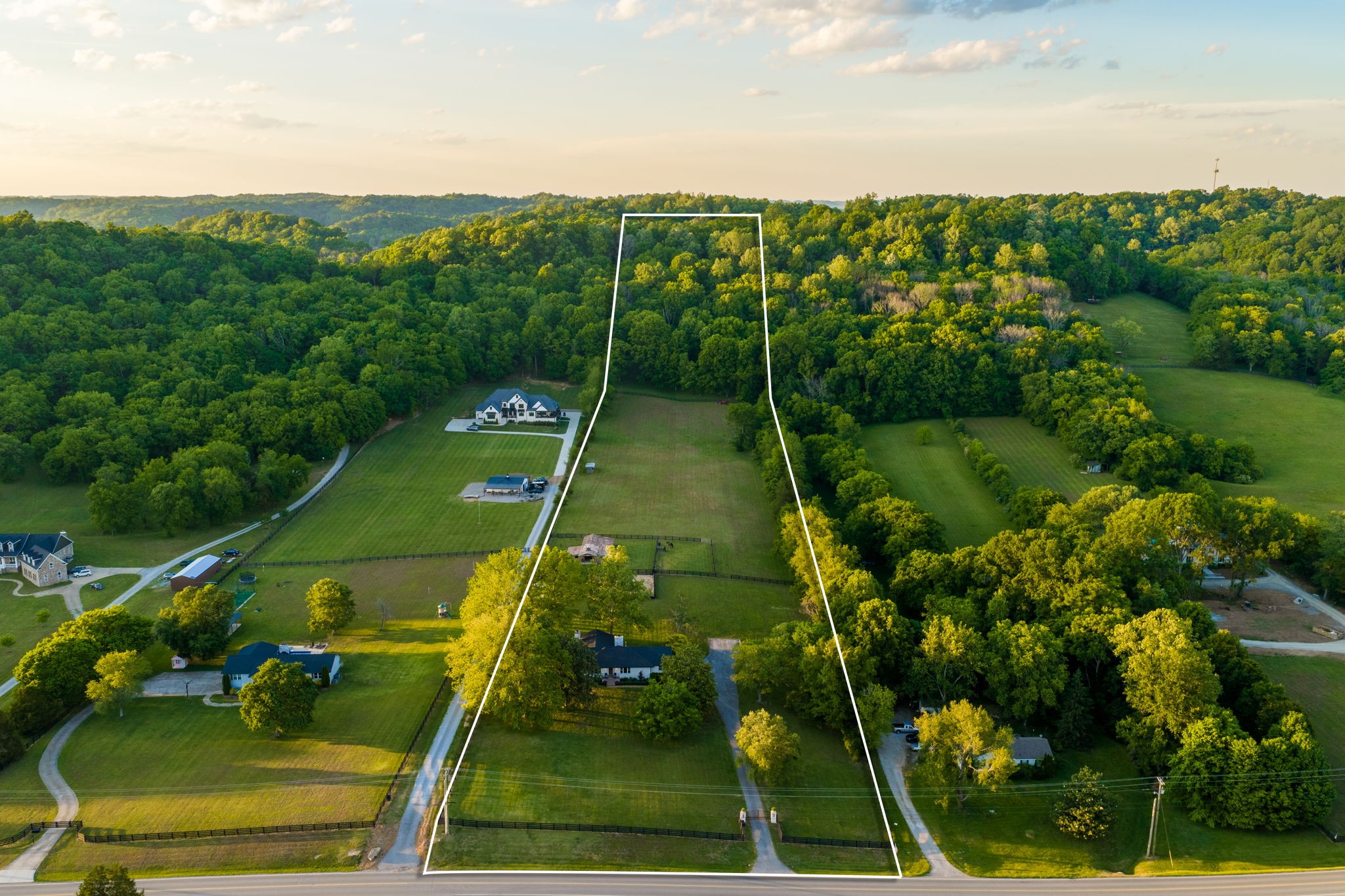 1496 Coleman Road Franklin, TN 37064 - Photo 69 of 73 a view of a tennis court