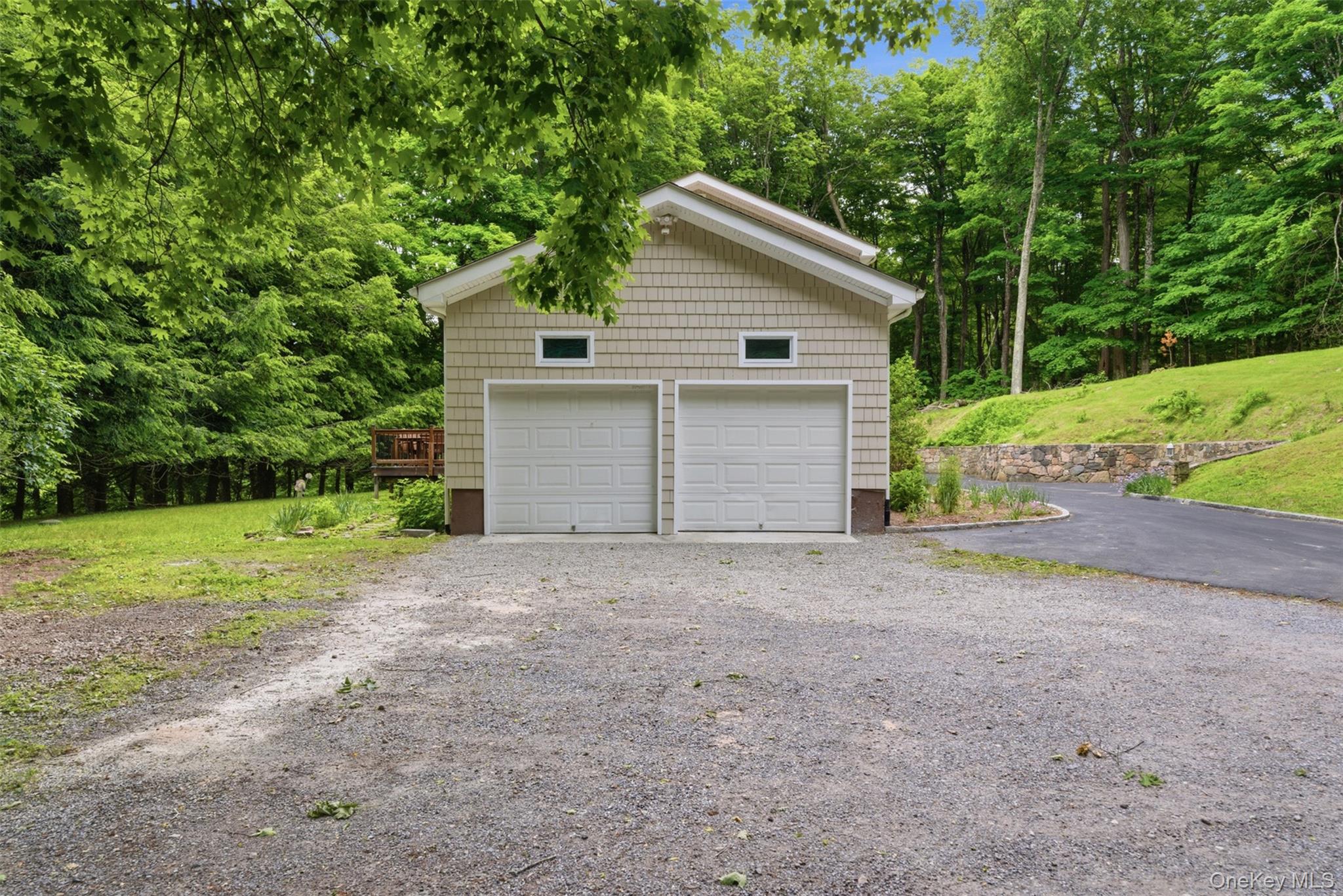 186 High Ridge Road Pound Ridge, NY 10576 - Photo 36 of 42