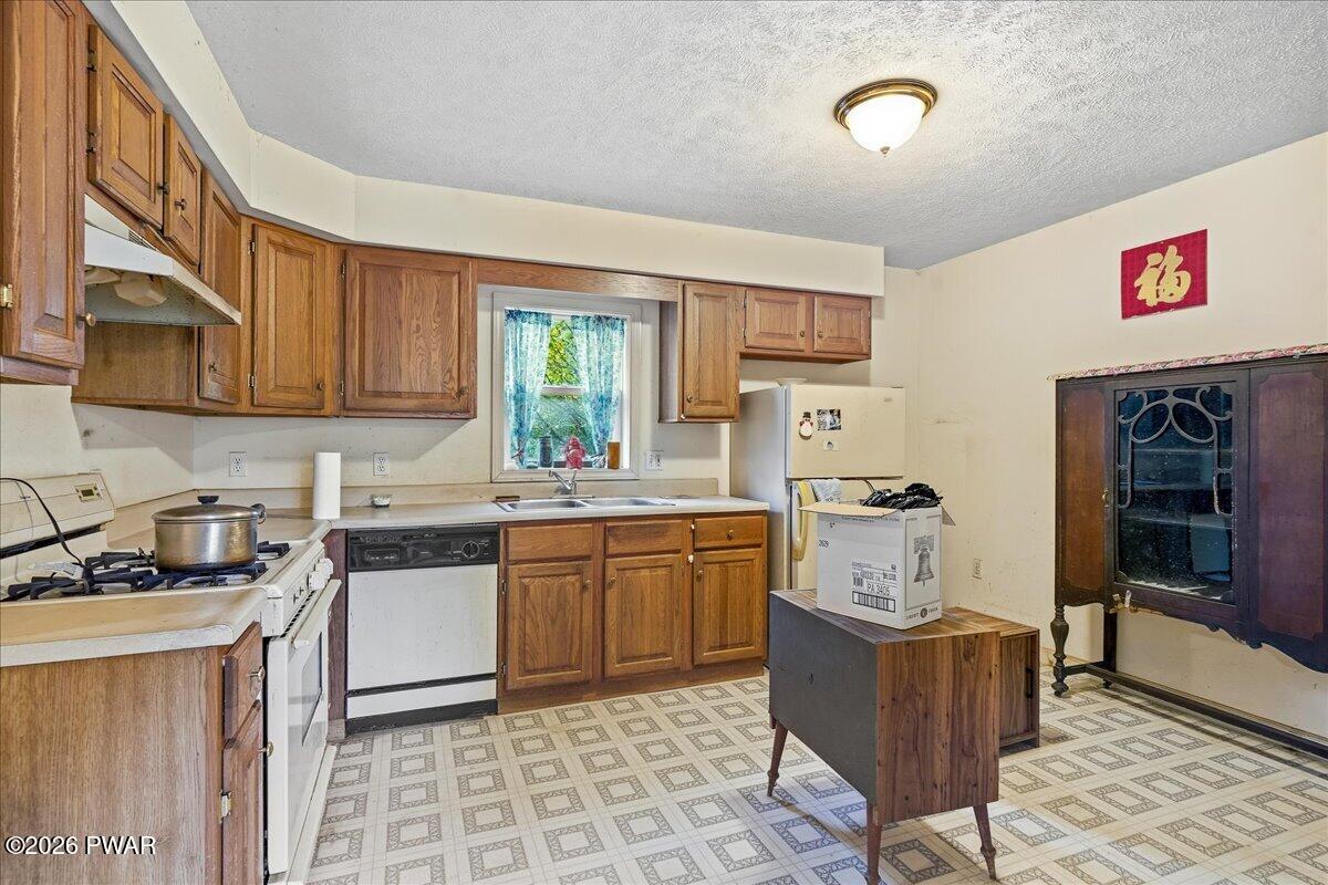 72 Steep Hill Road Beach Lake, PA 18405 - Photo 27 of 52 Gallery Image 27