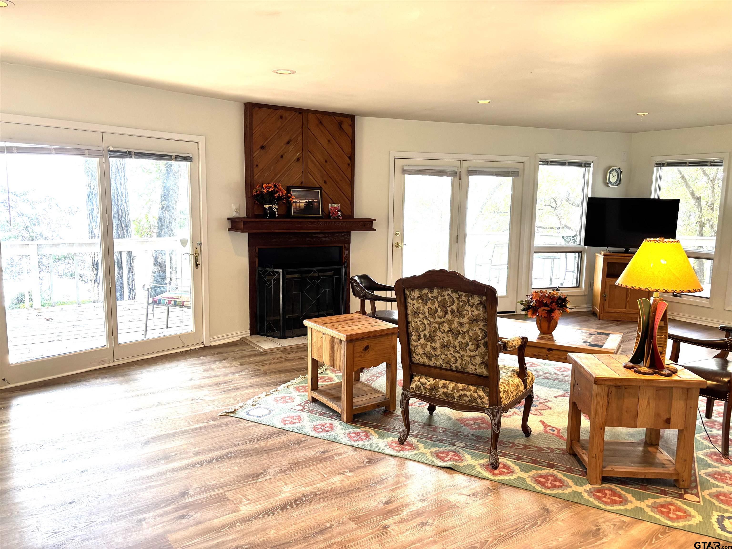 20868 Bay Shore Drive Flint, TX 75762 - Photo 2 of 24