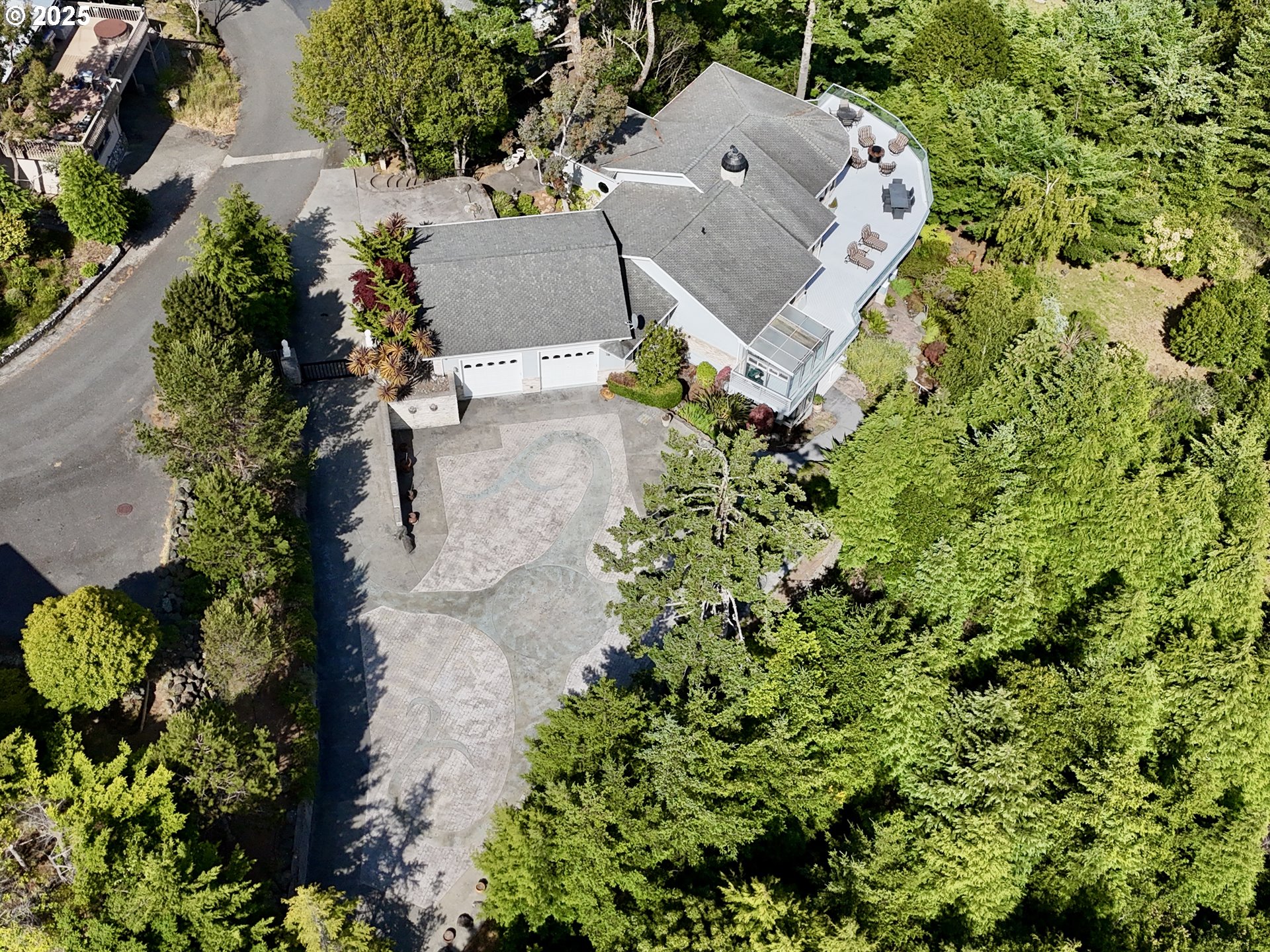94414 Tom Cat Hill Road Gold Beach, OR 97444 - Photo 6 of 48