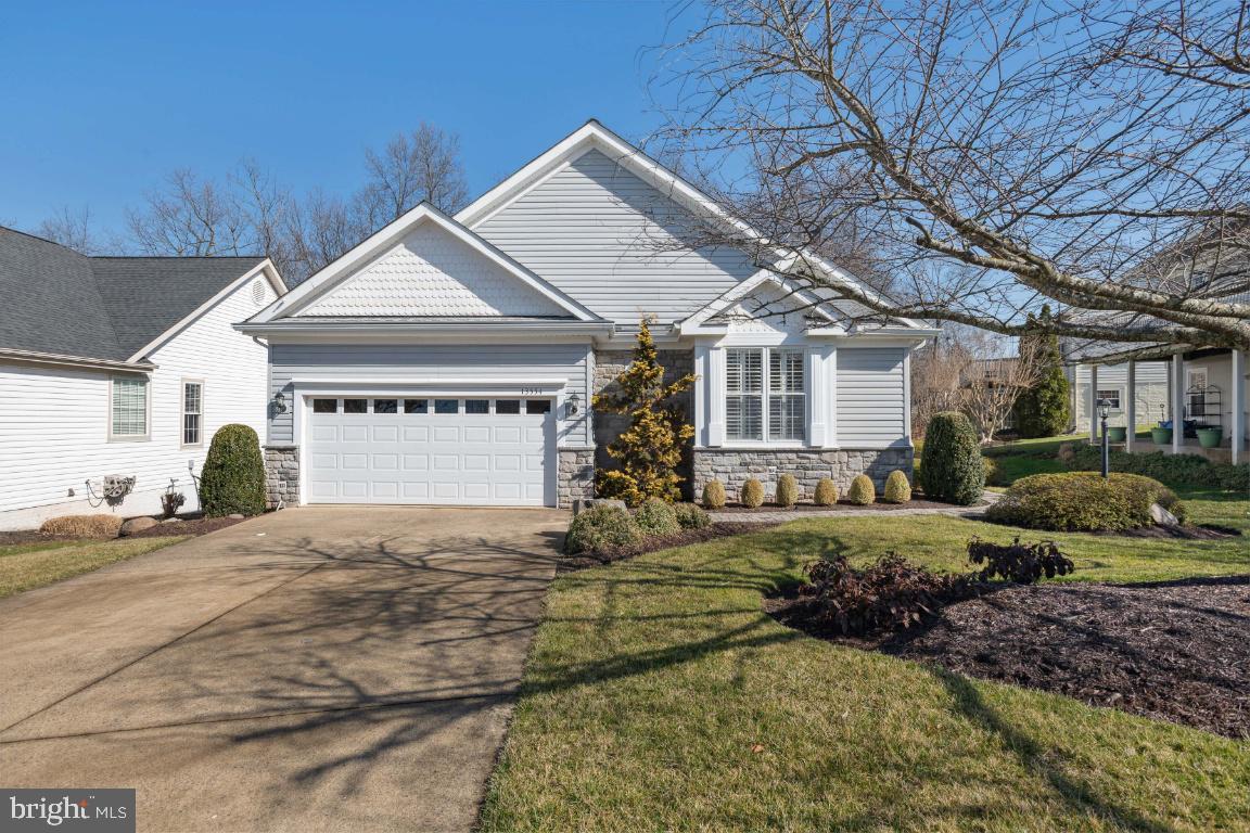 13554 Ryton Ridge Lane Gainesville, VA 20155 - Photo 1 of 41 Front of Home