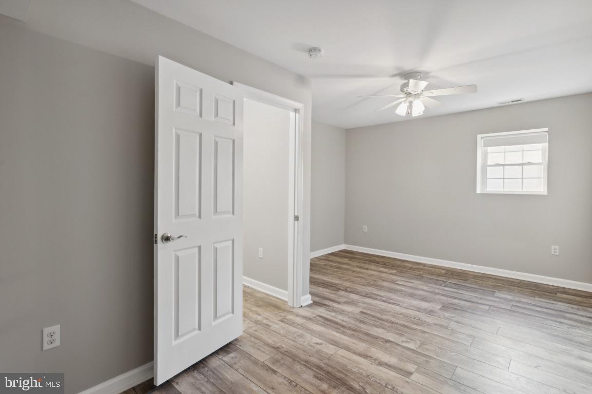 13554 Ryton Ridge Lane Gainesville, VA 20155 - Photo 29 of 41 Basement Bedroom