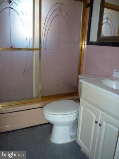 8516 11th Avenue Silver Spring, MD 20903 - Photo 5 of 21 Bath #1