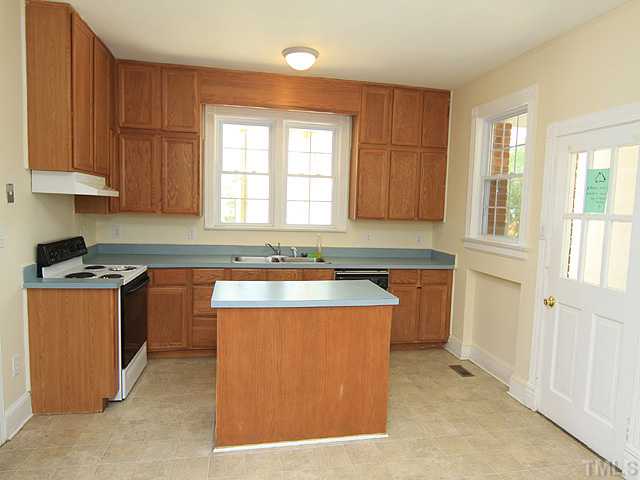 28 Shepherd Street Raleigh, NC 27607 - Photo 5 of 24