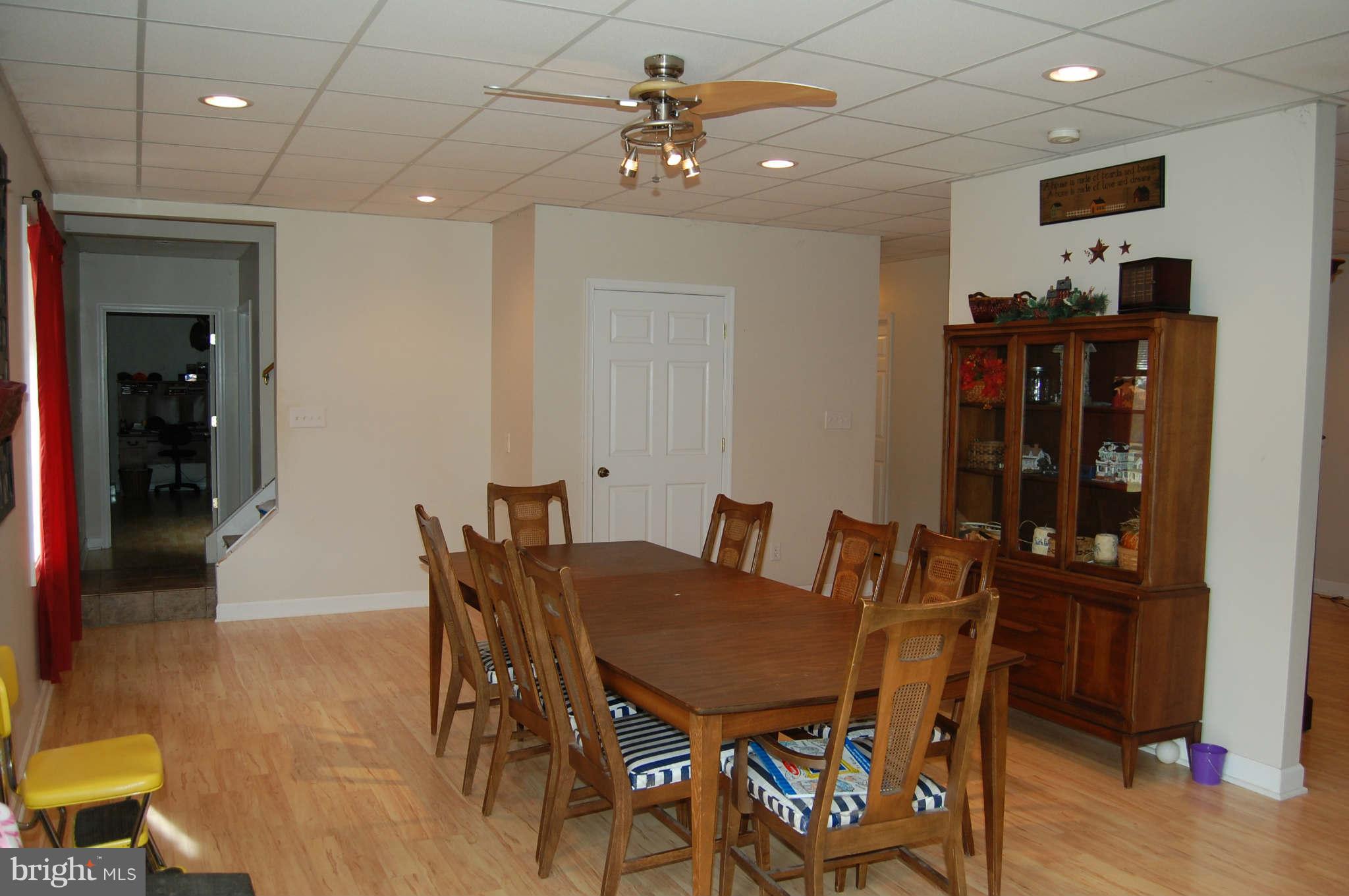 11033 St Just Road Unionville, VA 22567 - Photo 14 of 30 Family Room