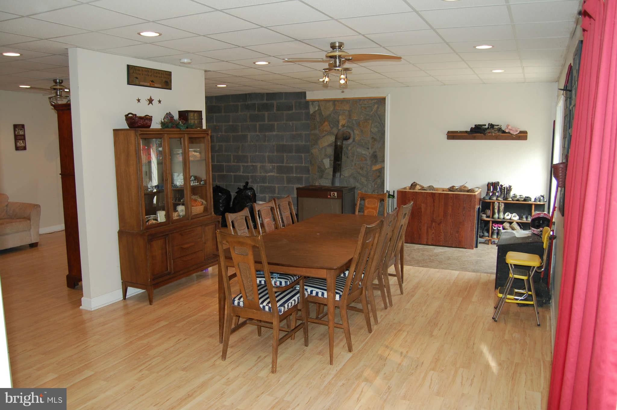 11033 St Just Road Unionville, VA 22567 - Photo 16 of 30 Family Room