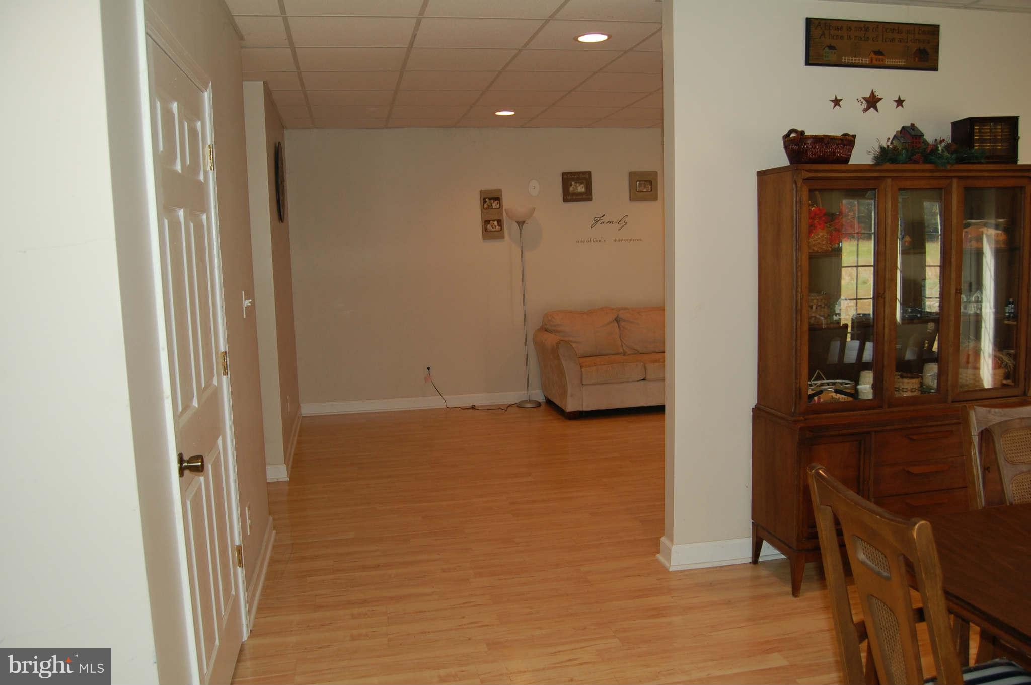 11033 St Just Road Unionville, VA 22567 - Photo 18 of 30 Family Room