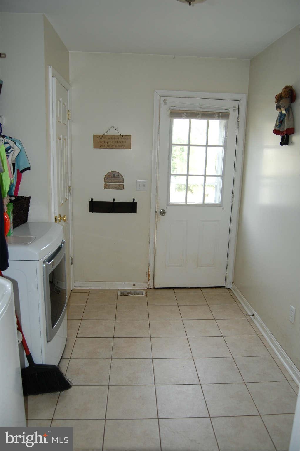 11033 St Just Road Unionville, VA 22567 - Photo 22 of 30 Interior (General)