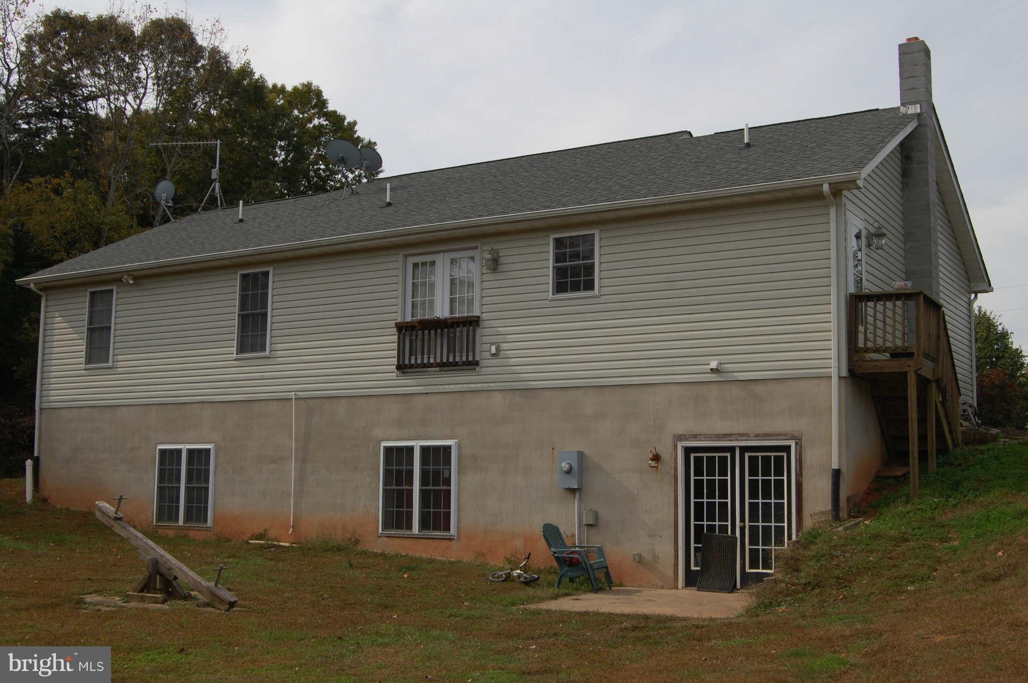 11033 St Just Road Unionville, VA 22567 - Photo 23 of 30 Exterior (Rear)