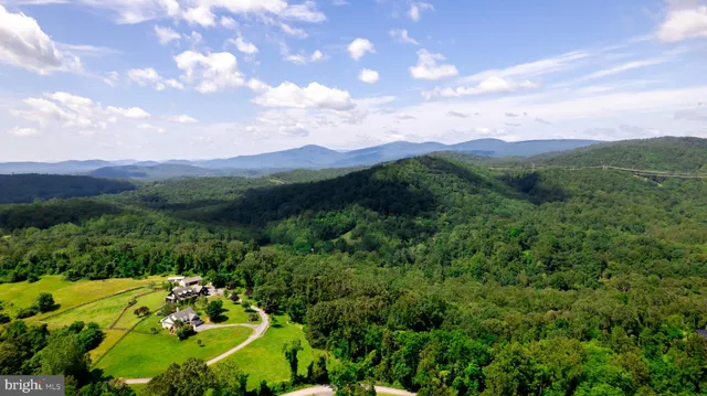 $849,999 | 4179 Fiery Run Road, Linden, VA 22642