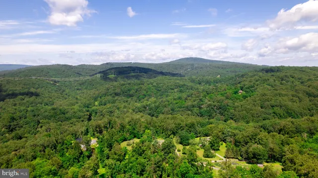 $849,999 | 4179 Fiery Run Road, Linden, VA 22642