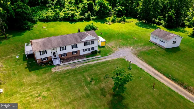 $849,999 | 4179 Fiery Run Road, Linden, VA 22642