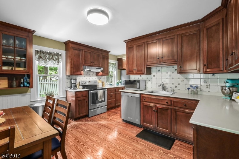 47 Main Street Califon, NJ 07830 - Photo 12 of 40
