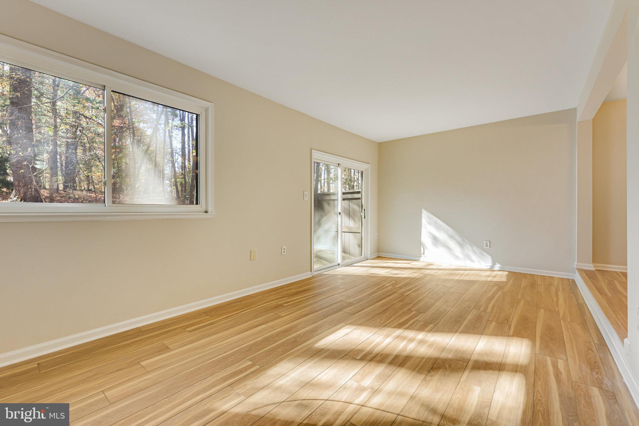 2406 Cloudcroft Square Reston, VA 20191 - Photo 13 of 48 Gallery Image 13
