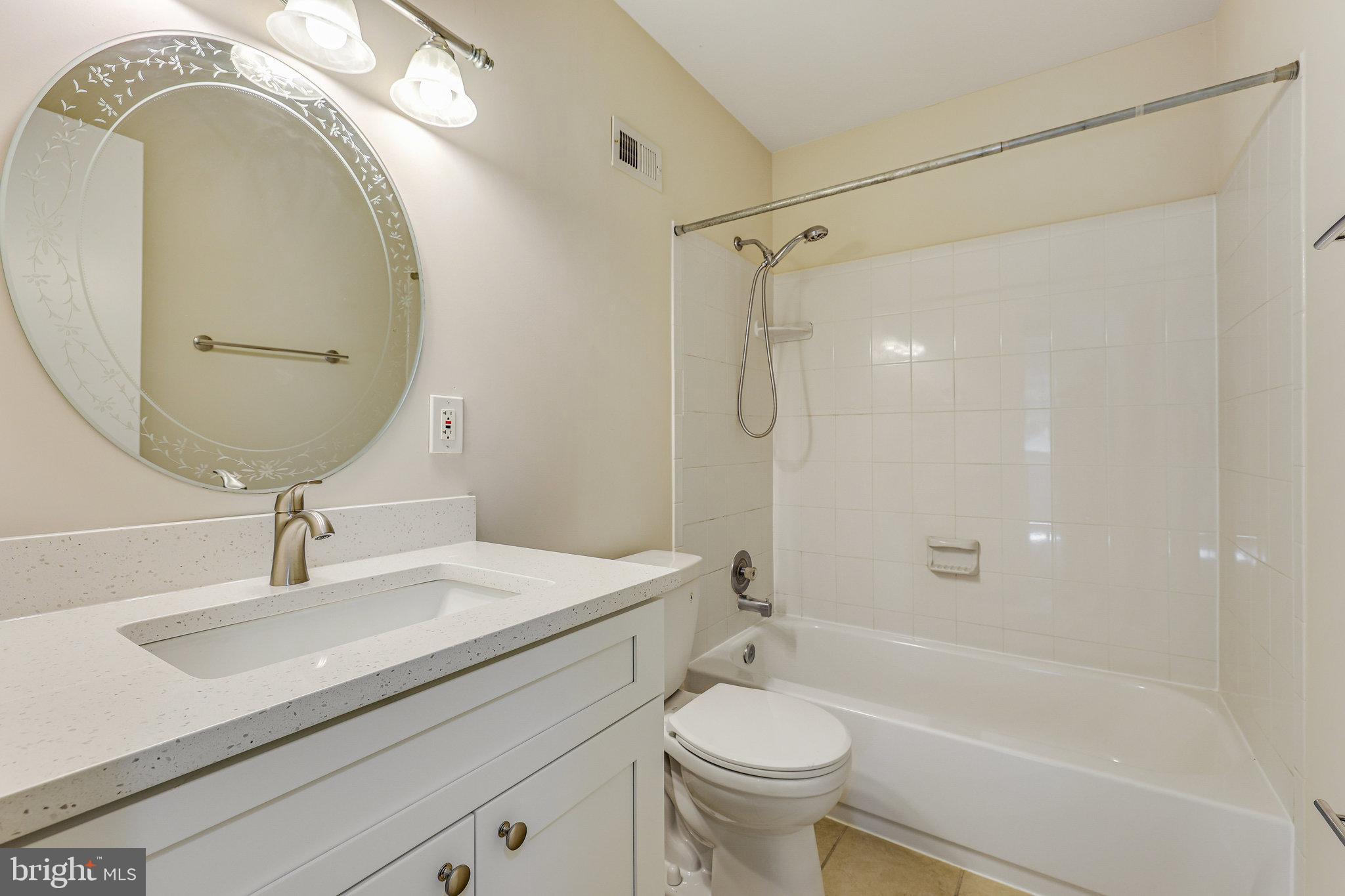 2406 Cloudcroft Square Reston, VA 20191 - Photo 33 of 48 Gallery Image 33