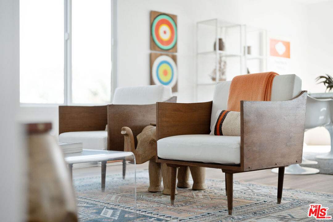 2512 Berkeley Avenue Los Angeles, CA 90026 - Photo 11 of 56