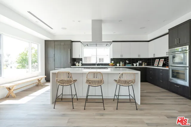 $10,950 | 2512 Berkeley Avenue, Los Angeles, CA 90026