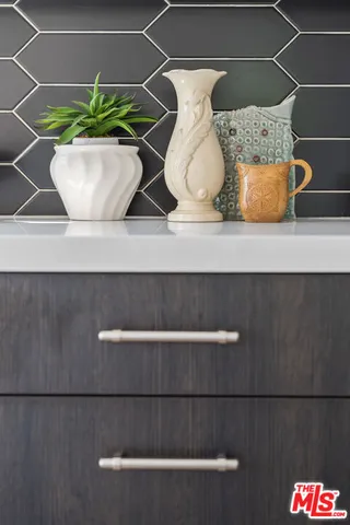 $10,950 | 2512 Berkeley Avenue, Los Angeles, CA 90026