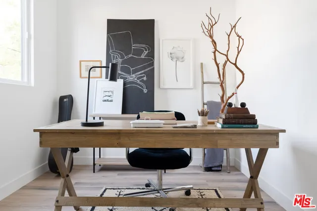 $10,950 | 2512 Berkeley Avenue, Los Angeles, CA 90026