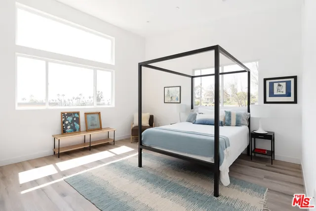 $10,950 | 2512 Berkeley Avenue, Los Angeles, CA 90026