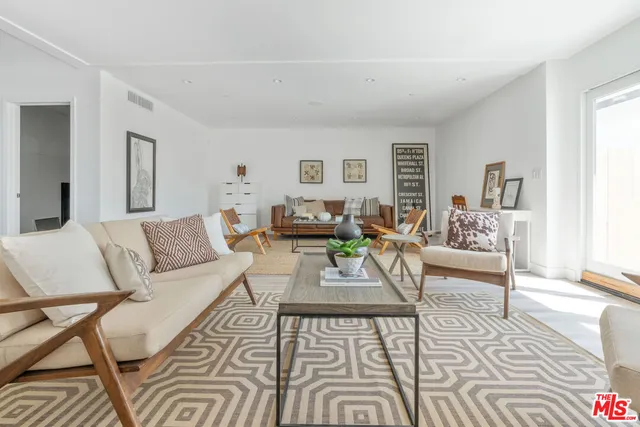 $10,950 | 2512 Berkeley Avenue, Los Angeles, CA 90026