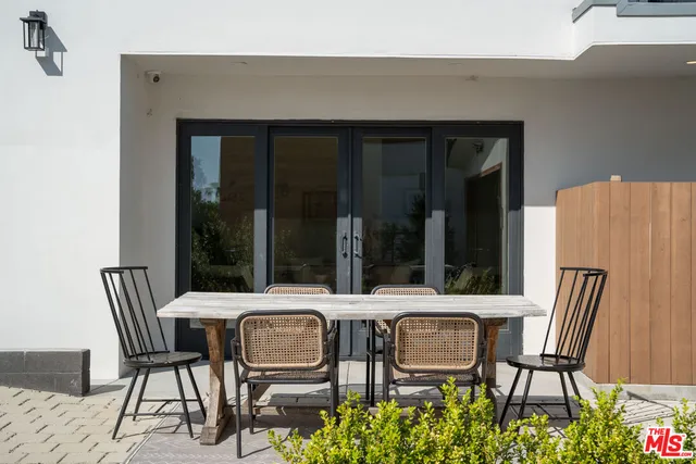 $10,950 | 2512 Berkeley Avenue, Los Angeles, CA 90026