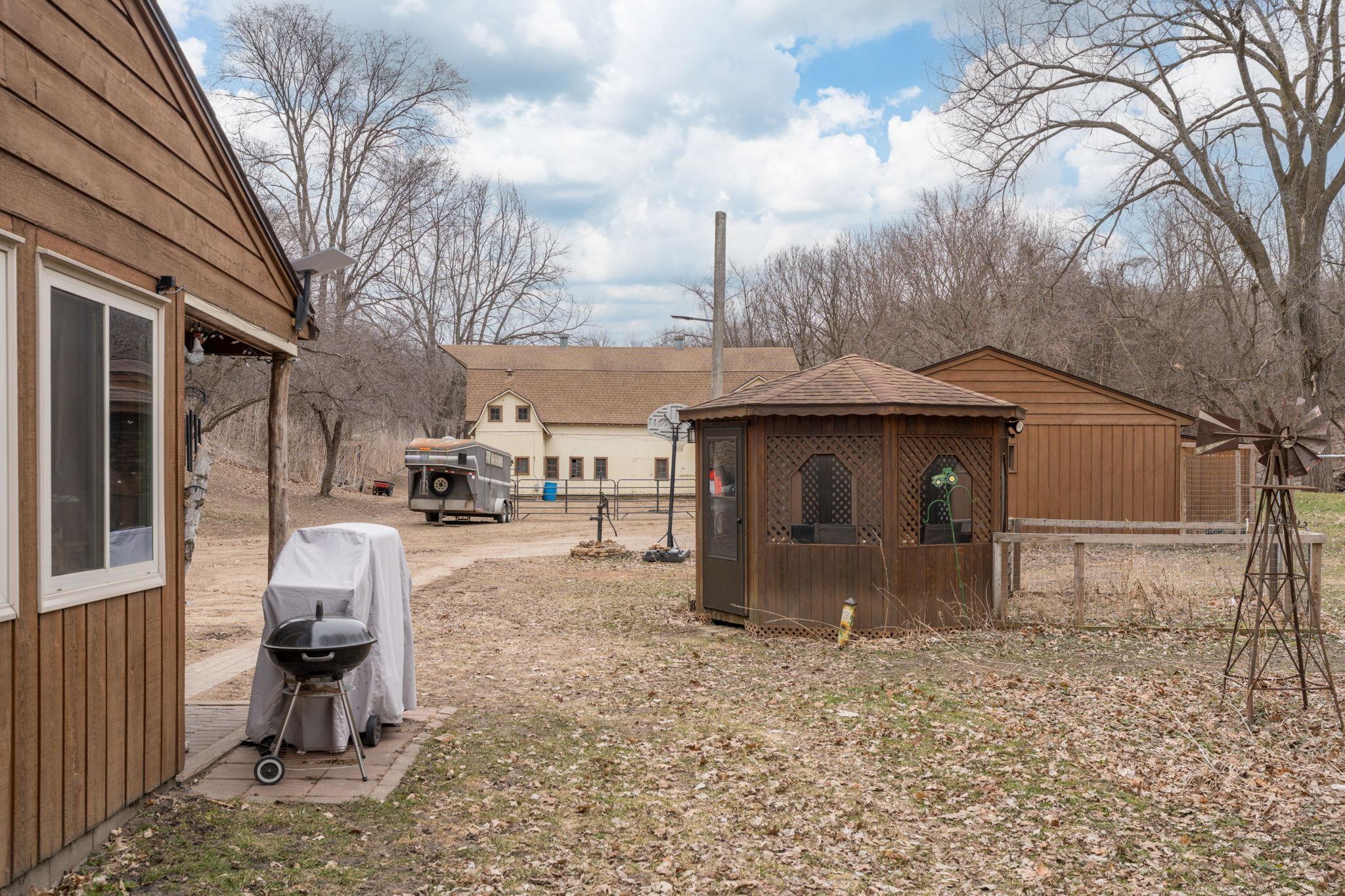 775 Ottawa Road Le Sueur, MN 56058 - Photo 5 of 60