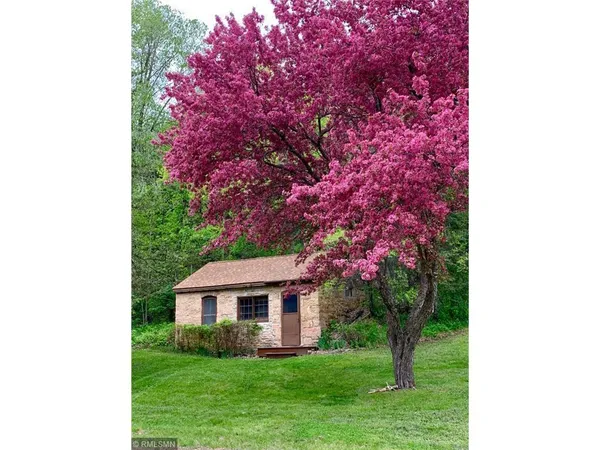 $459,900 | 775 Ottawa Road, Le Sueur, MN 56058