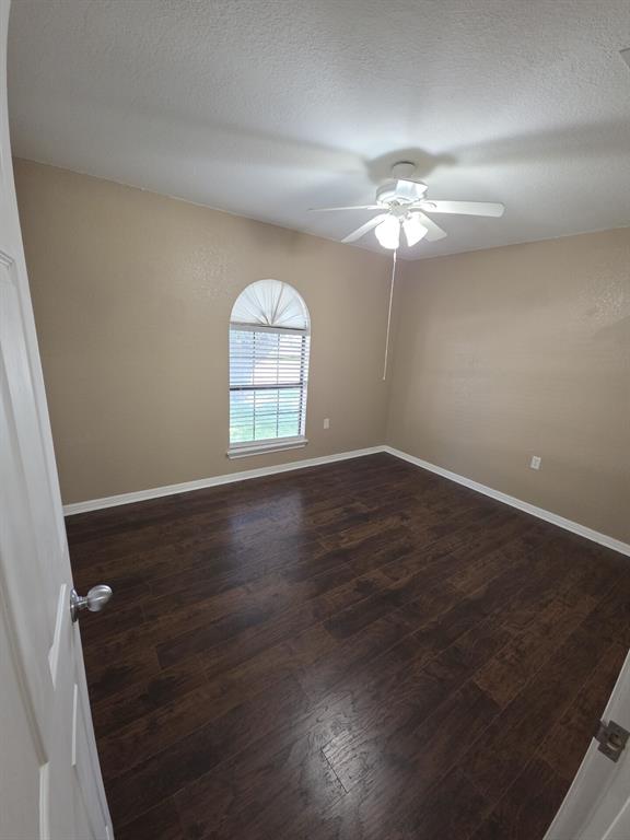 703 Aspen Incline Drive Hewitt, TX 76643 - Photo 26 of 35