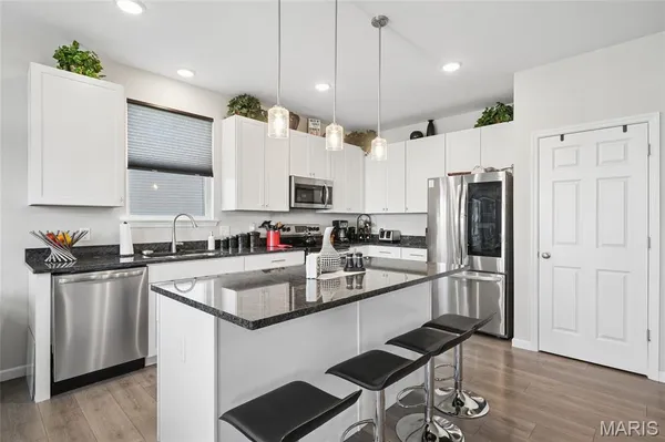 $439,900 | 189 Noahs Mill Drive, Lake St. Louis, MO 63367