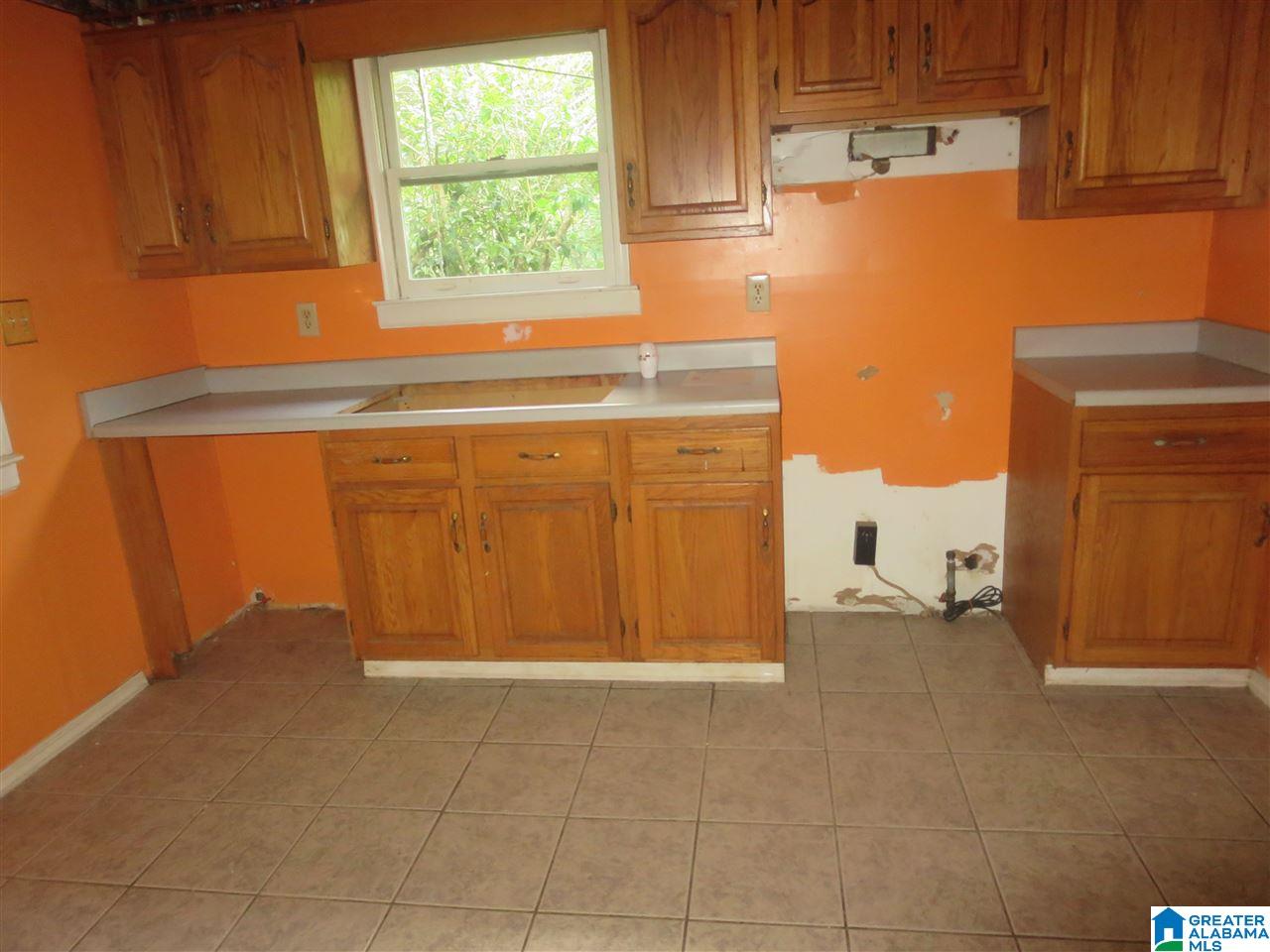 2491 Balco Road Birmingham, AL 35210 - Photo 13 of 16