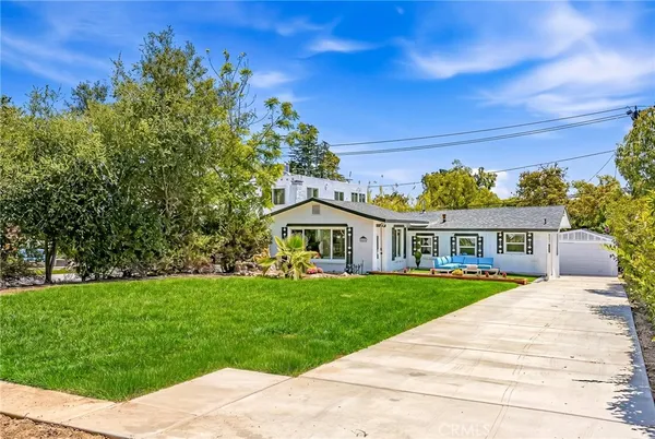 $1,299,700 | 1280 East Woodbury Road, Pasadena, CA 91104