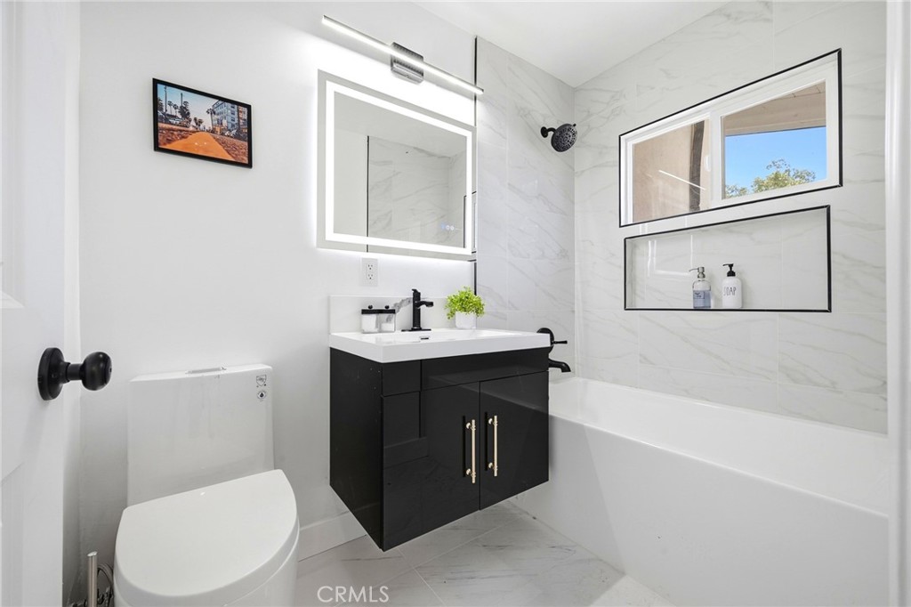 1280 East Woodbury Road Pasadena, CA 91104 - Photo 26 of 37