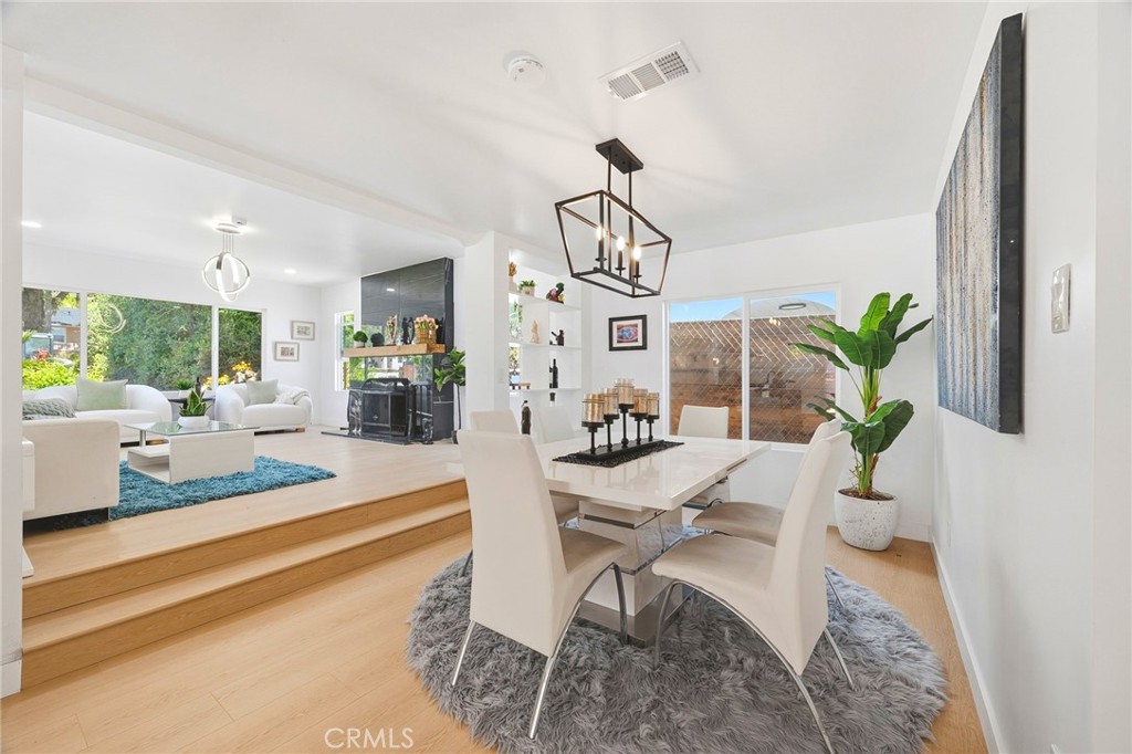 1280 East Woodbury Road Pasadena, CA 91104 - Photo 7 of 37