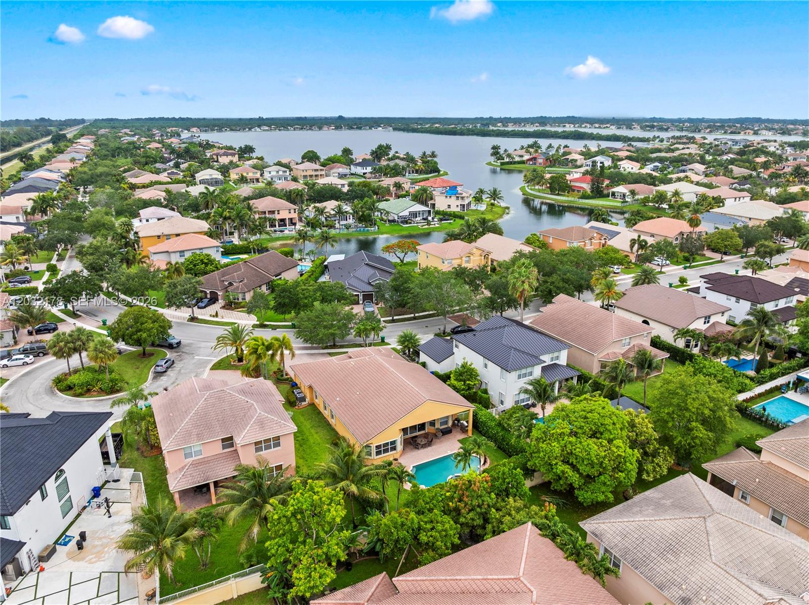 5431 Southwest 184th Way Miramar, FL 33029 - Photo 3 of 56