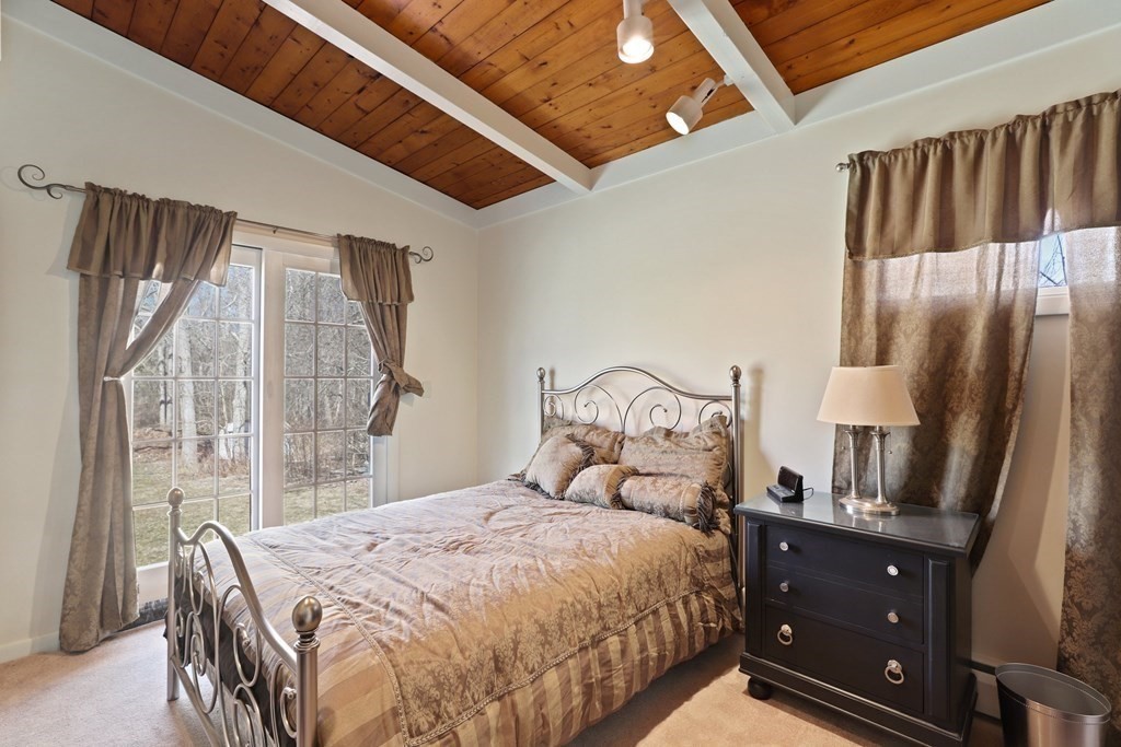 613 Stevens Road Swansea, MA 02777 - Photo 14 of 29 Gallery Image 14