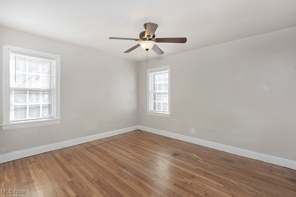 3541 Normandy Road Cleveland, OH 44120 - Photo 13 of 21 Bedroom 1
