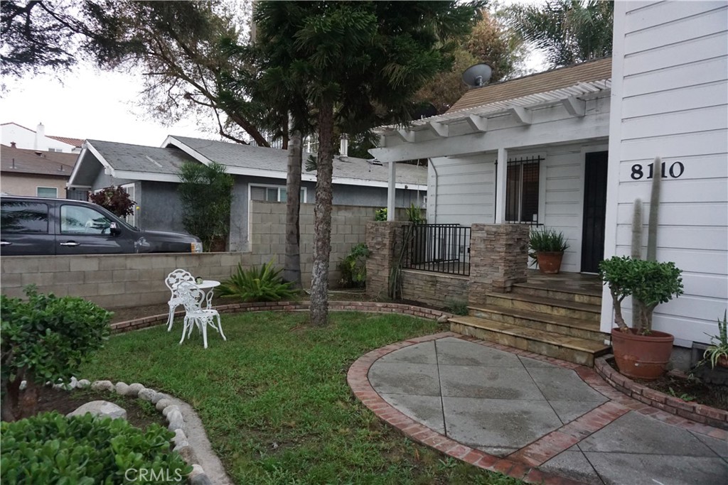 8110 3rd Street Downey, CA 90241 - Photo 3 of 7 a house view with a garden space
