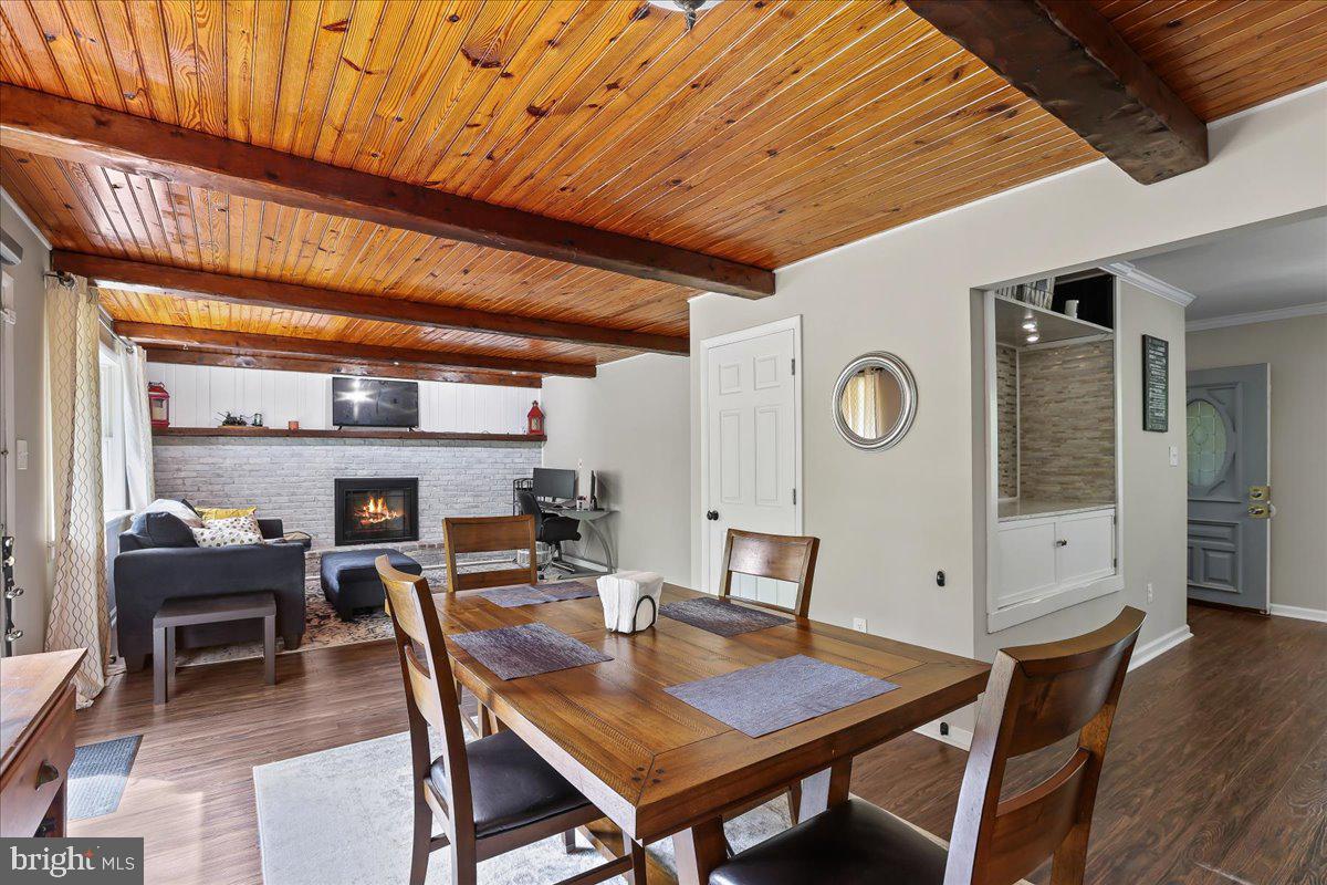 542 Kettle Run Road Marlton, NJ 08053 - Photo 11 of 36 Dining Room