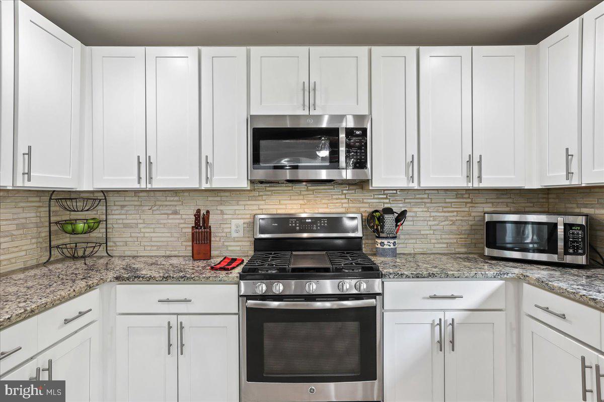 542 Kettle Run Road Marlton, NJ 08053 - Photo 17 of 36 Gas Cooking