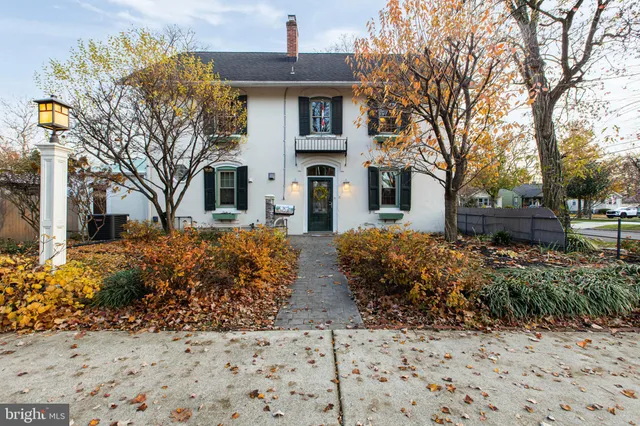 $615,000 | 109 Penn Street, Riverton, NJ 08077