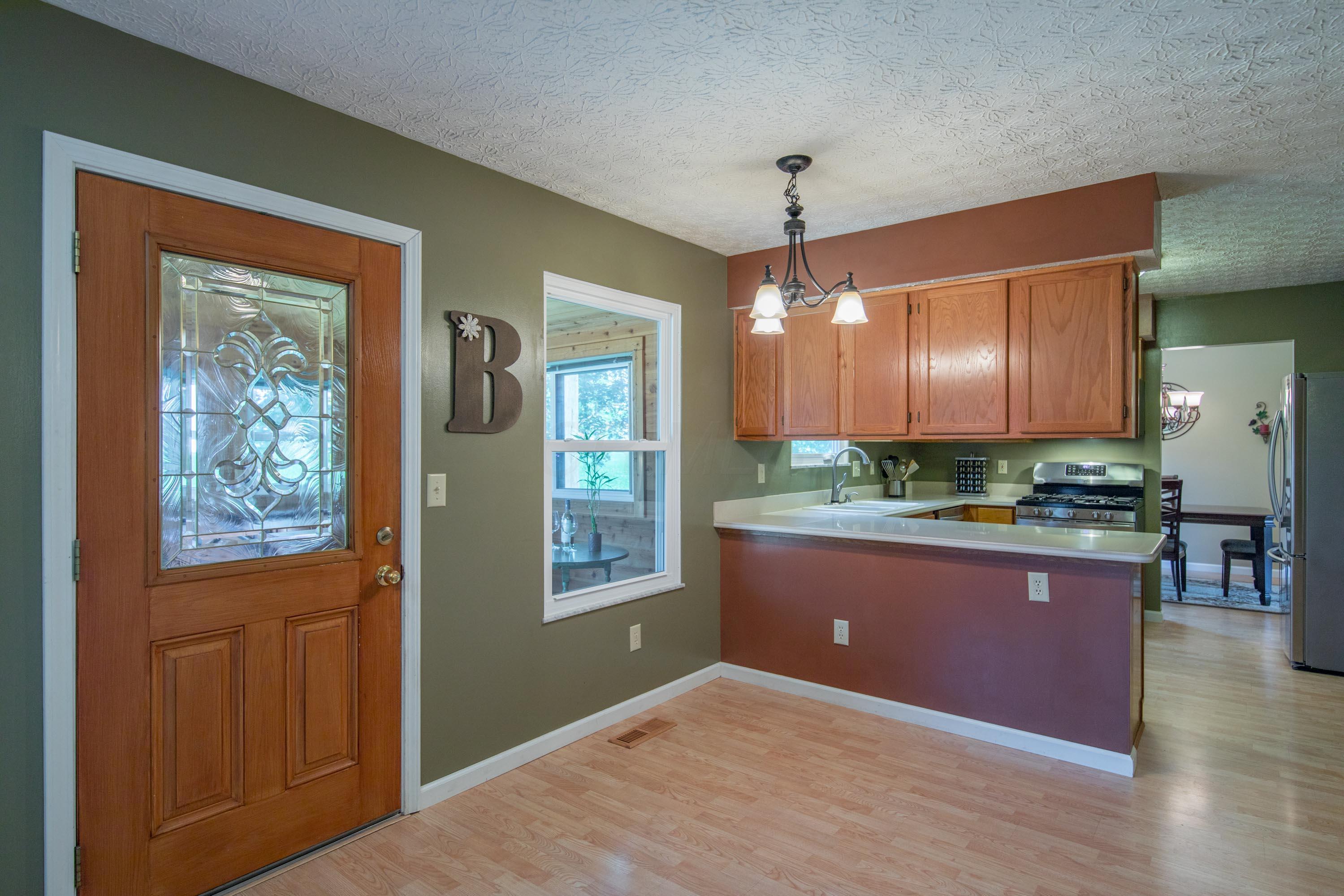 5536 Davidson Road Hilliard, OH 43026 - Photo 11 of 29 Gallery Image 11
