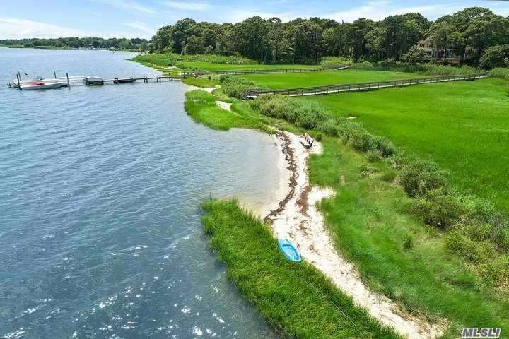 29 Inlet View Path East Moriches, NY 11940 - Photo 3 of 20