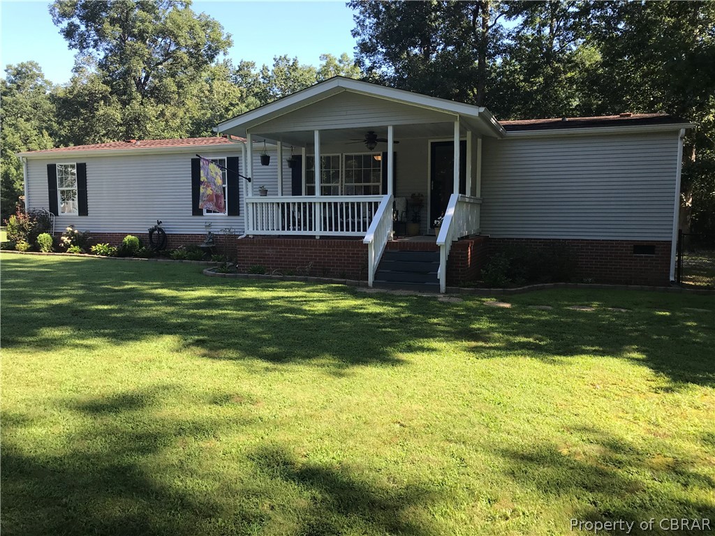 439 Syringa Road Topping, VA 23169 - Photo 2 of 31